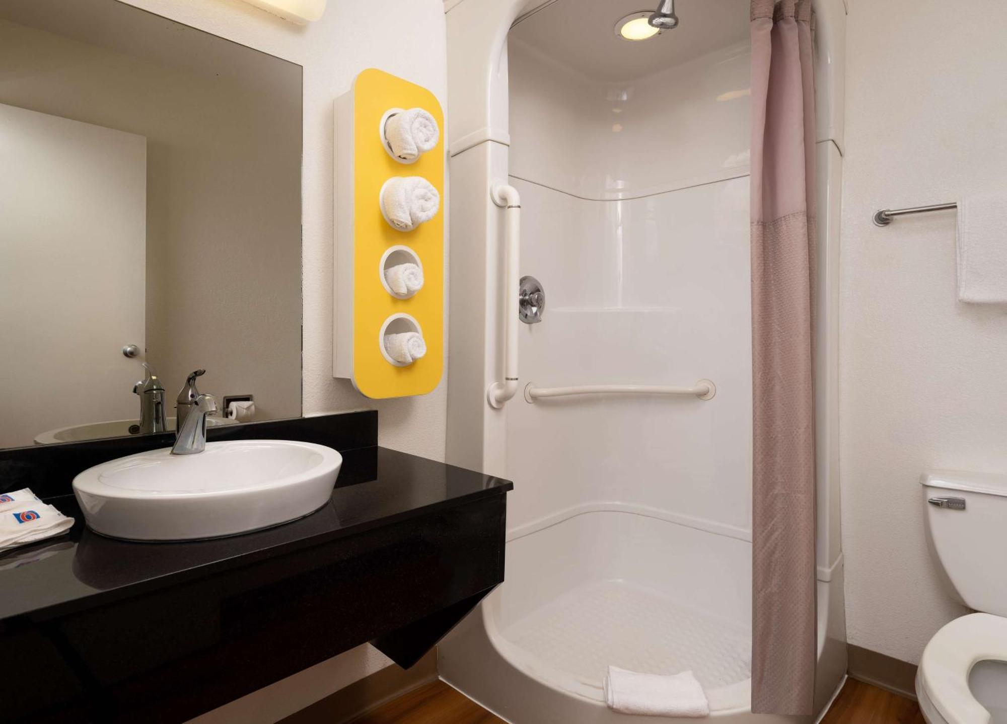 Double Room Disability Access Roll Shower,698681109:JPEG