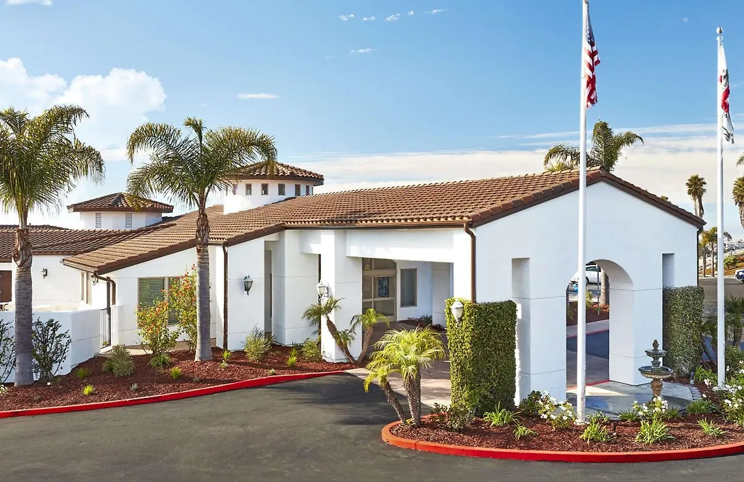 Hilton Garden Inn San Luis Obispo/Pismo Beach-1
