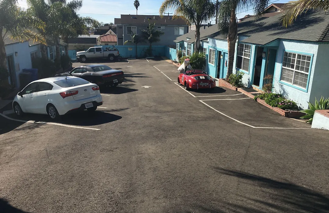 The Palomar Inn-1